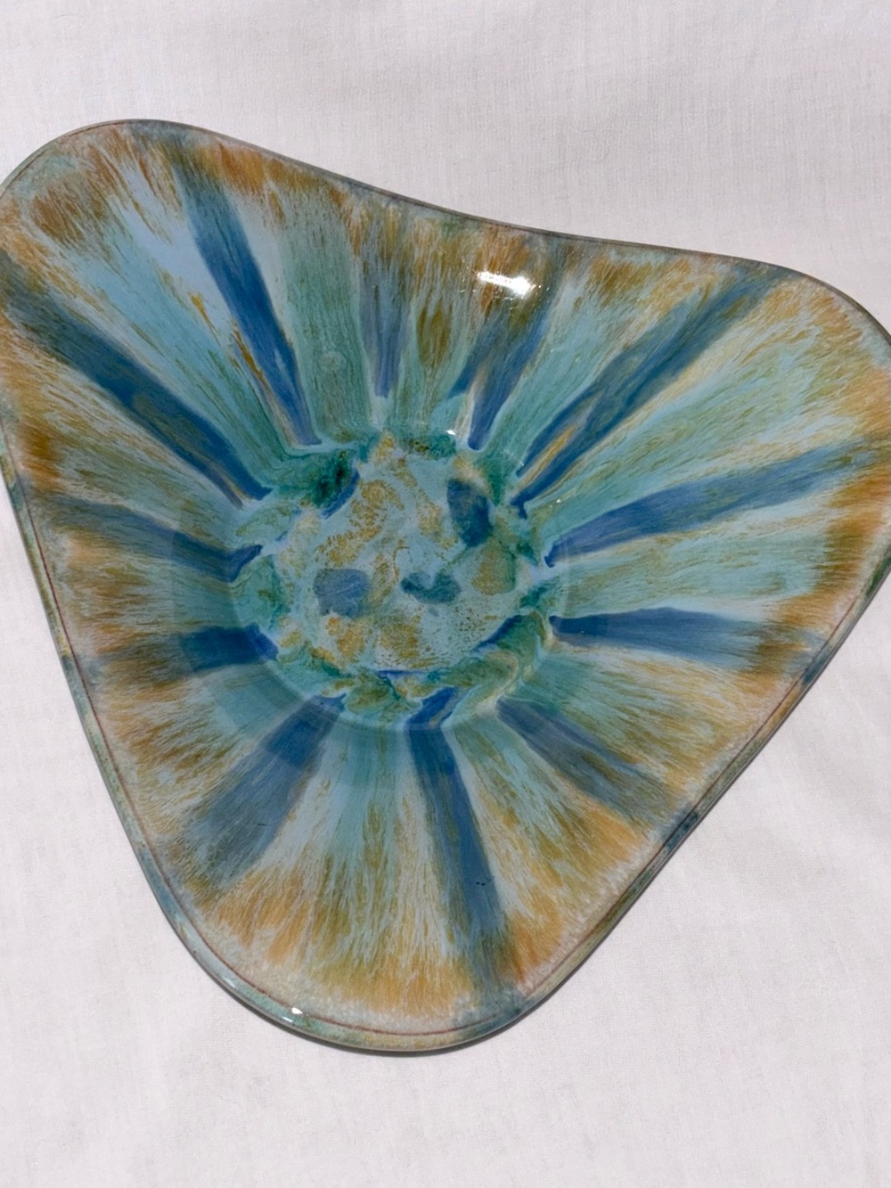 Vintage Blue Mountain Art Pottery Muskoka Candy Stripe Dish BMP Large Triangular - Picture 5 of 5
